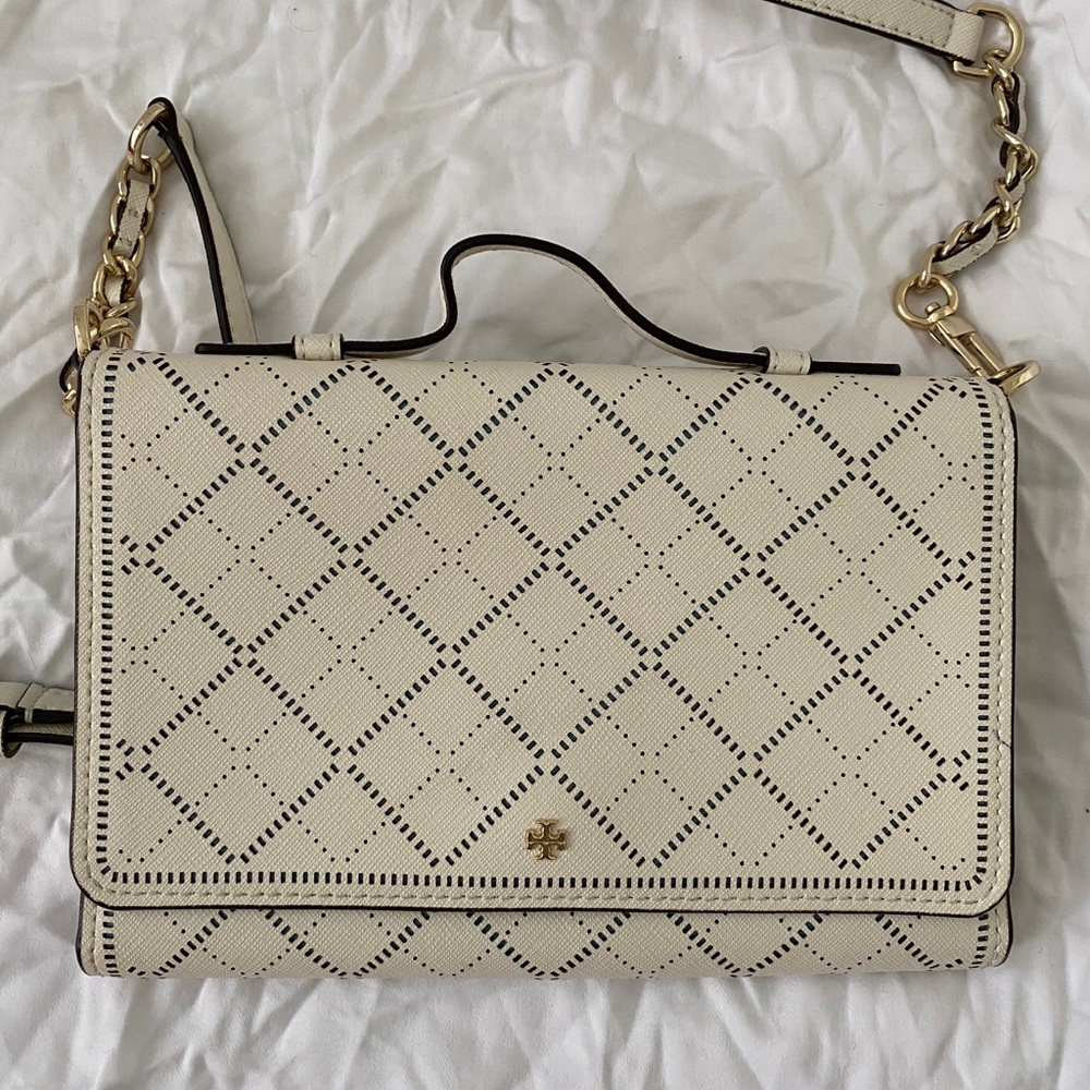 Tory Burch Leather Chain Wallet Bag